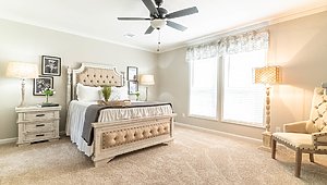 Signature Series / The Oasis DVHBSS-6811 Bedroom 83203